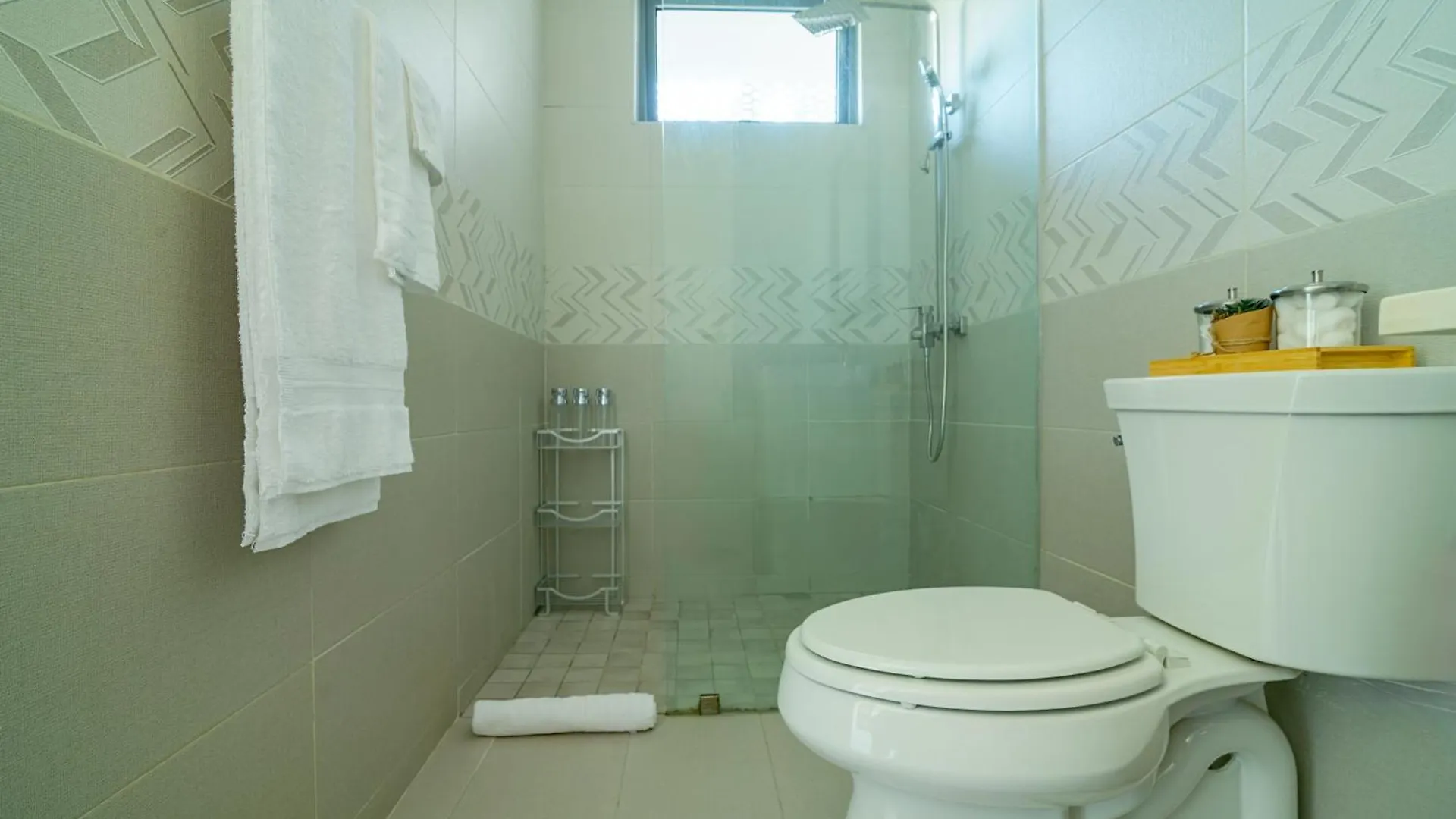 קינגסטון Parkhurst 303 King Bed Pool And Gym